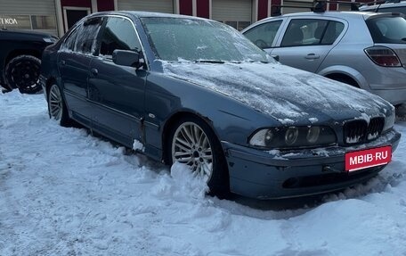 BMW 5 серия, 2001 год, 400 000 рублей, 3 фотография