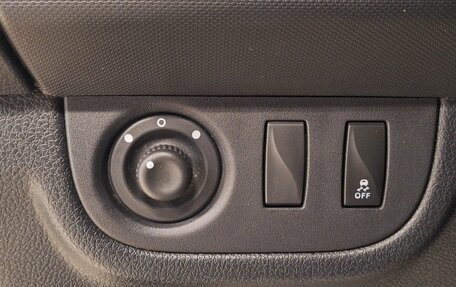 Renault Logan II, 2022 год, 790 000 рублей, 12 фотография