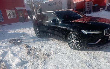 Volvo V60 II, 2019 год, 2 850 000 рублей, 2 фотография