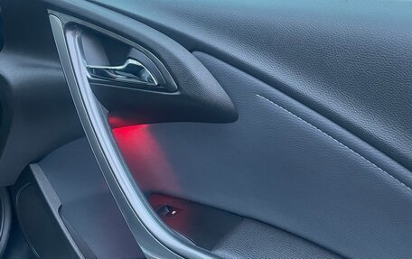 Opel Astra J, 2013 год, 620 000 рублей, 2 фотография