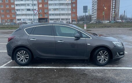 Opel Astra J, 2013 год, 620 000 рублей, 13 фотография