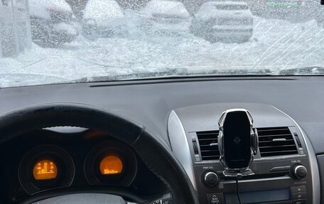 Toyota Corolla, 2011 год, 900 000 рублей, 5 фотография