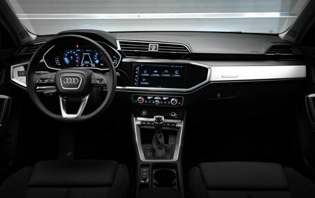 Audi Q3 Sportback, 2023 год, 4 790 000 рублей, 8 фотография