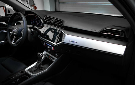 Audi Q3 Sportback, 2023 год, 4 790 000 рублей, 26 фотография