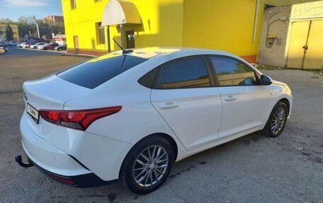 Hyundai Solaris II рестайлинг, 2021 год, 1 399 999 рублей, 5 фотография