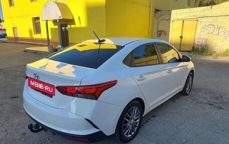 Hyundai Solaris II рестайлинг, 2021 год, 1 399 999 рублей, 4 фотография