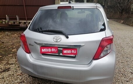 Toyota Vitz, 2011 год, 795 000 рублей, 3 фотография