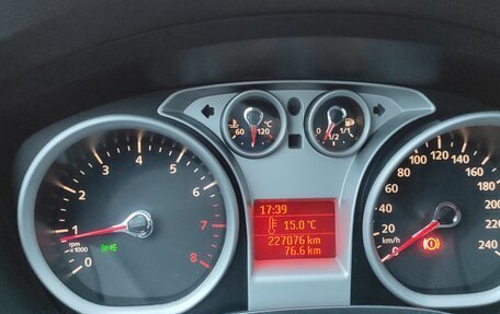 Ford Focus II рестайлинг, 2011 год, 710 000 рублей, 12 фотография