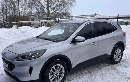 Ford Escape, 2020 год, 1 900 000 рублей, 2 фотография