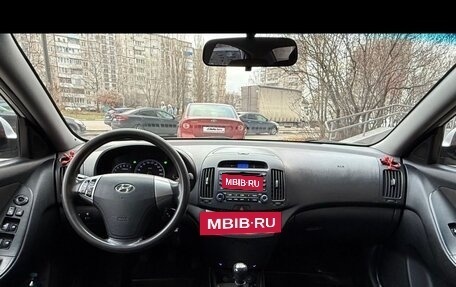 Hyundai Elantra IV, 2010 год, 605 000 рублей, 10 фотография