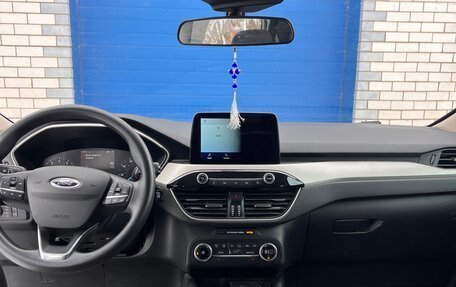 Ford Escape, 2020 год, 1 900 000 рублей, 10 фотография