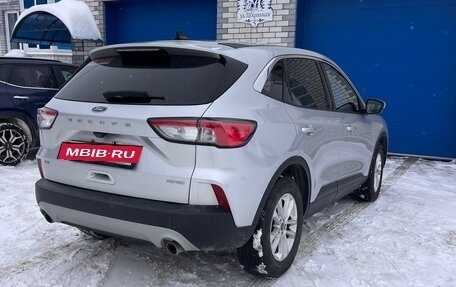 Ford Escape, 2020 год, 1 900 000 рублей, 4 фотография