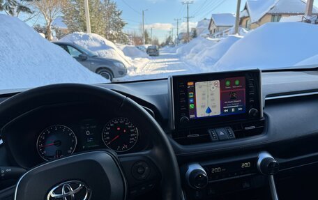 Toyota RAV4, 2020 год, 3 490 000 рублей, 9 фотография