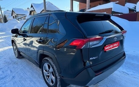 Toyota RAV4, 2020 год, 3 490 000 рублей, 6 фотография
