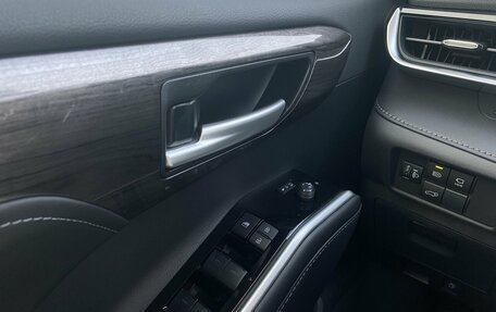 Toyota Highlander, 2025 год, 5 827 000 рублей, 19 фотография