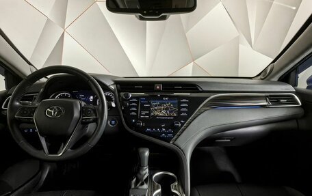 Toyota Camry, 2021 год, 3 297 000 рублей, 14 фотография