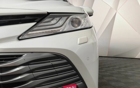 Toyota Camry, 2021 год, 3 297 000 рублей, 10 фотография