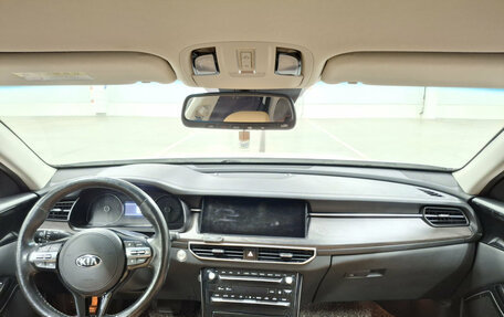 KIA K7, 2019 год, 2 200 000 рублей, 17 фотография