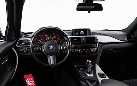 BMW 3 серия, 2016 год, 2 467 444 рублей, 6 фотография