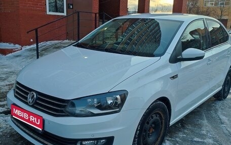 Volkswagen Polo VI (EU Market), 2017 год, 1 240 000 рублей, 1 фотография