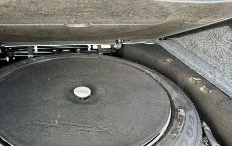 Land Rover Range Rover IV рестайлинг, 2016 год, 5 500 000 рублей, 16 фотография