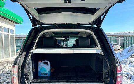 Land Rover Range Rover IV рестайлинг, 2016 год, 5 500 000 рублей, 15 фотография