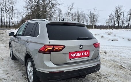 Volkswagen Tiguan II, 2021 год, 3 200 000 рублей, 5 фотография
