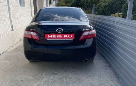 Toyota Camry, 2011 год, 1 350 000 рублей, 2 фотография