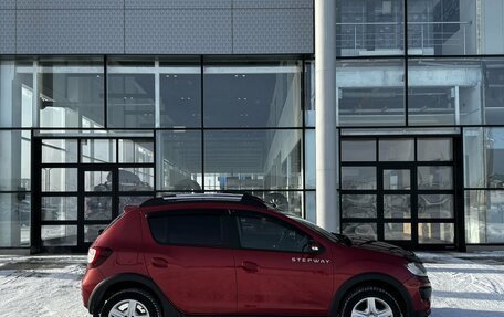 Renault Sandero II рестайлинг, 2016 год, 860 000 рублей, 9 фотография