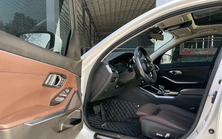 BMW 3 серия, 2022 год, 2 760 013 рублей, 10 фотография