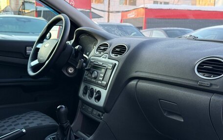 Ford Focus II рестайлинг, 2006 год, 340 000 рублей, 26 фотография