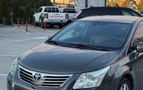 Toyota Avensis III рестайлинг, 2010 год, 1 100 000 рублей, 1 фотография