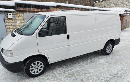 Volkswagen Transporter T4, 2001 год, 1 200 000 рублей, 2 фотография