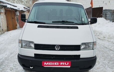 Volkswagen Transporter T4, 2001 год, 1 200 000 рублей, 3 фотография