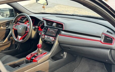 Honda Civic IX, 2018 год, 1 750 000 рублей, 19 фотография