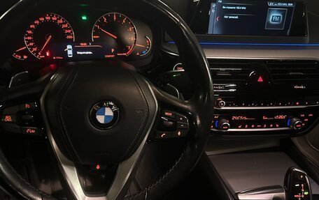 BMW 5 серия, 2019 год, 3 100 000 рублей, 13 фотография