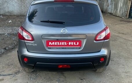 Nissan Qashqai, 2012 год, 900 000 рублей, 2 фотография