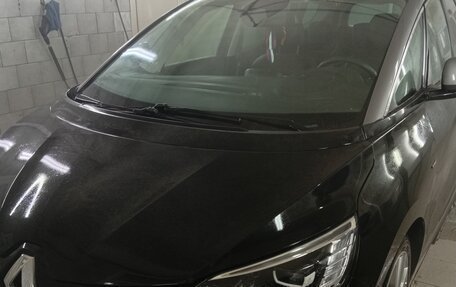 Renault Scenic IV, 2018 год, 1 600 000 рублей, 2 фотография