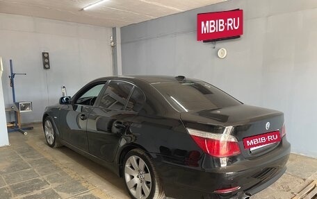 BMW 5 серия, 2008 год, 1 200 000 рублей, 24 фотография
