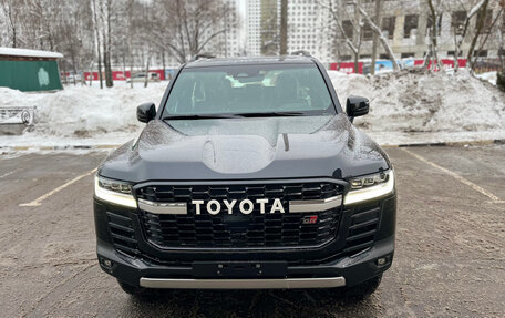 Toyota Land Cruiser, 2025 год, 16 700 000 рублей, 2 фотография