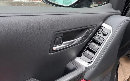 Toyota Land Cruiser, 2025 год, 16 700 000 рублей, 10 фотография