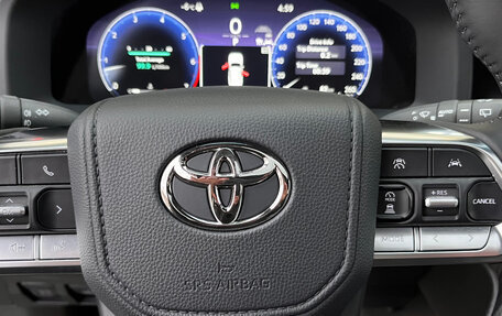 Toyota Land Cruiser, 2025 год, 16 700 000 рублей, 11 фотография