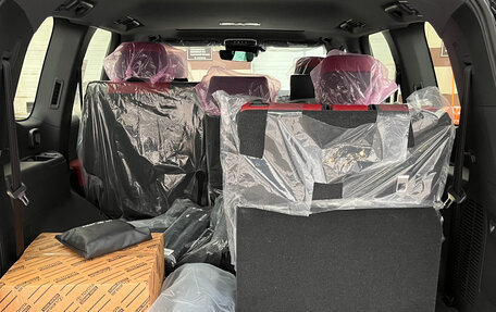 Toyota Land Cruiser, 2025 год, 16 700 000 рублей, 17 фотография