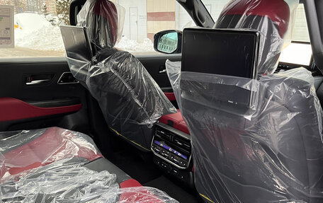 Toyota Land Cruiser, 2025 год, 16 700 000 рублей, 15 фотография