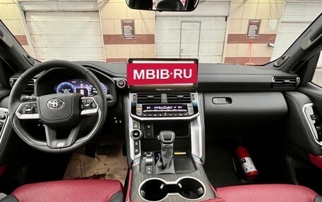 Toyota Land Cruiser, 2025 год, 16 700 000 рублей, 19 фотография