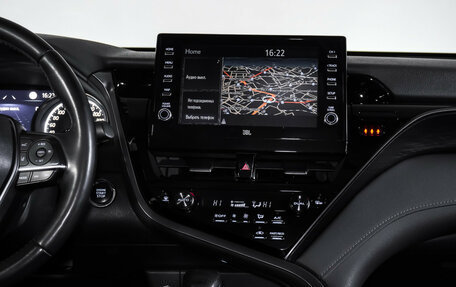 Toyota Camry, 2021 год, 3 390 000 рублей, 13 фотография