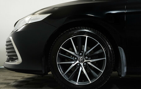 Toyota Camry, 2021 год, 3 390 000 рублей, 21 фотография