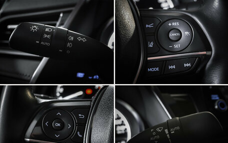 Toyota Camry, 2021 год, 3 390 000 рублей, 18 фотография