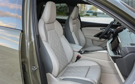 Audi Q5, 2025 год, 6 411 000 рублей, 37 фотография