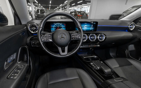 Mercedes-Benz CLA, 2020 год, 2 990 000 рублей, 7 фотография